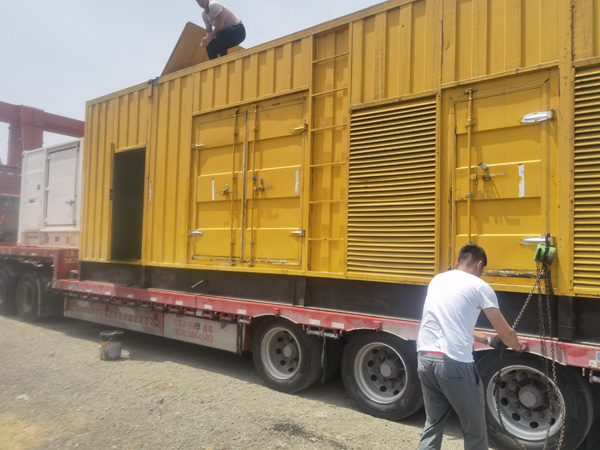 镇平发电机出租100KW发电机需要什么规格的电缆线？